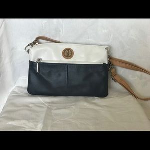 Giani Bernini Leather purse with adjustable strap